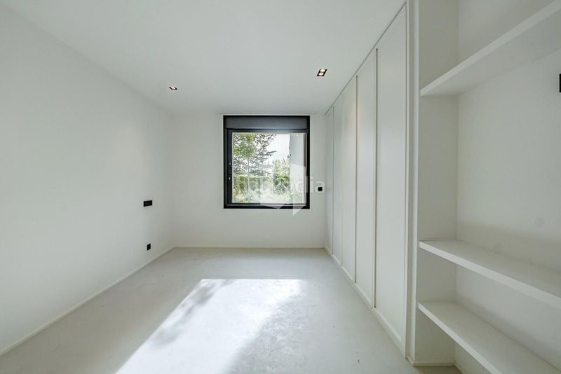 Foto 796f9f91-b3d0-4910-9022-95c95948e70f. Alquiler chalet en Fuentelarreina Madrid