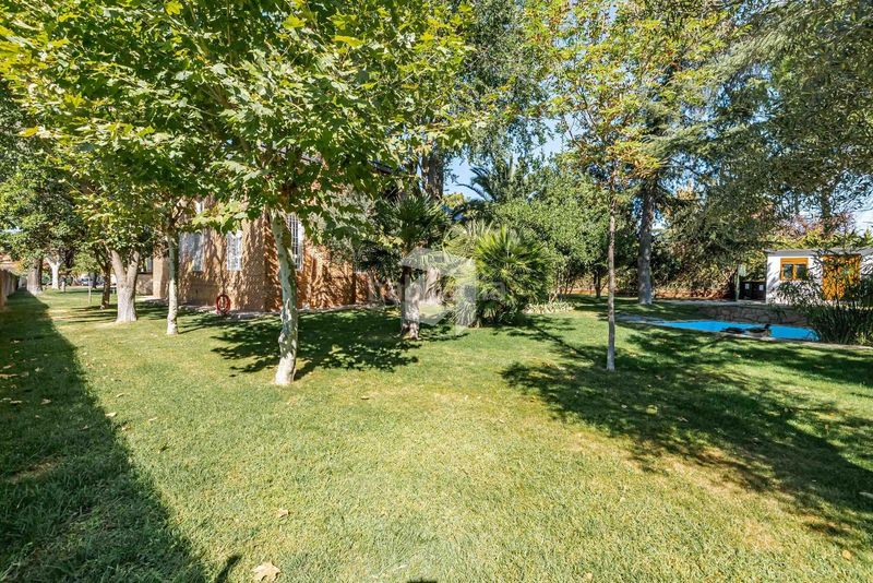 Foto 4c859be1-e573-4c04-8835-d83f95fee7b7. Chalet mit heizung parking in Aravaca Madrid