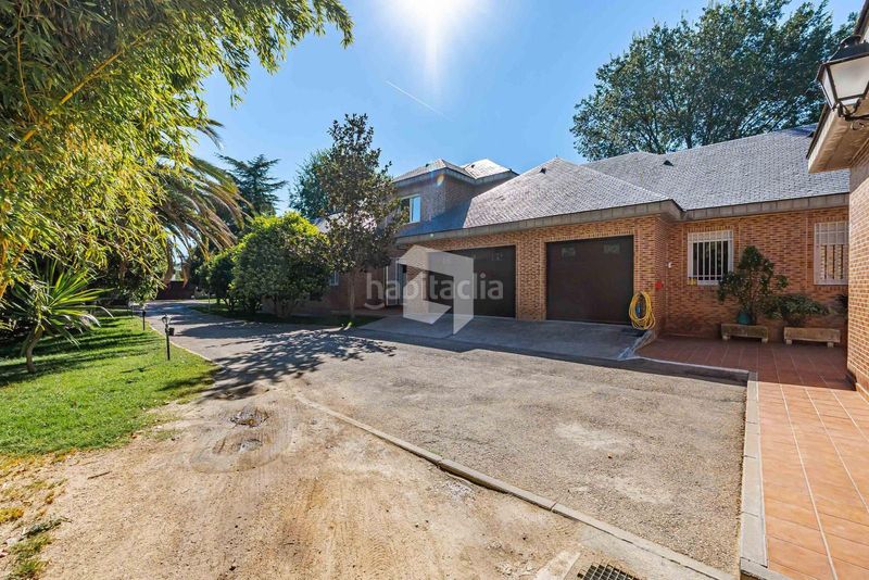 Foto 83355d33-9783-4b42-9404-512163ebd9d7. Chalet mit heizung parking in Aravaca Madrid
