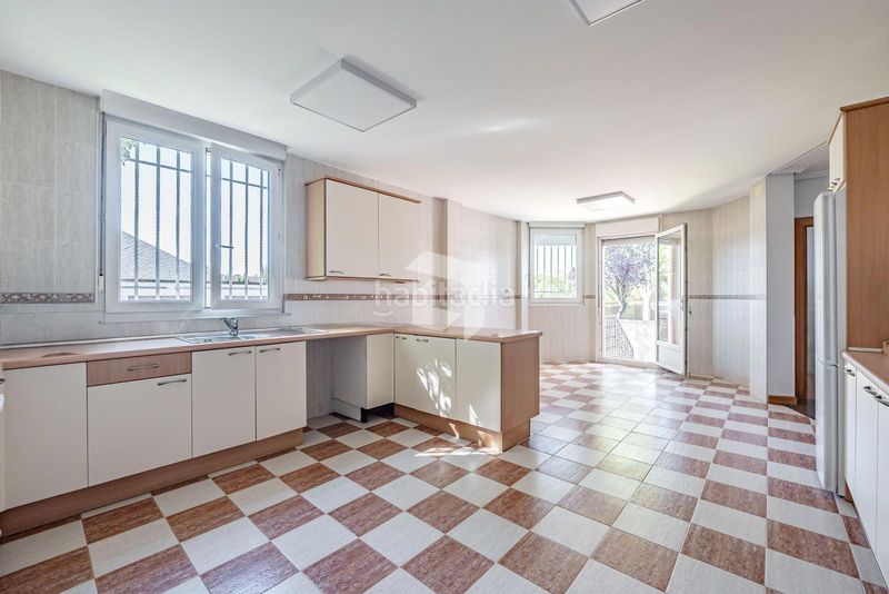 Foto a990c536-4073-4a21-9688-6b2d64fa6c73. Chalet mit heizung parking in Aravaca Madrid