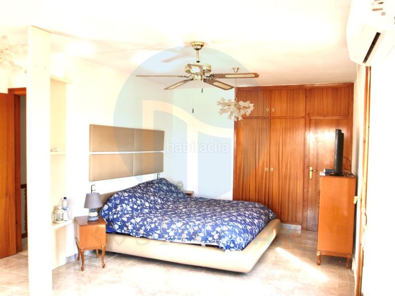 Foto cb54239d-21b8-492b-a953-70385a7c3c77. Casa con parcheggio in Ampolla (L´)