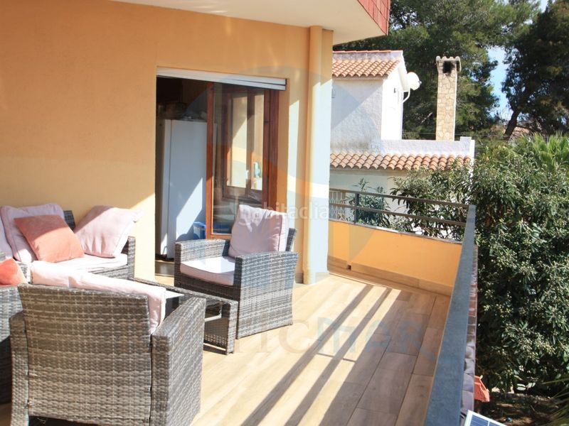 Foto fe811ad2-4359-4945-bafc-ac5422a30967. Casa con parcheggio in Ampolla (L´)