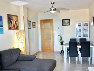 Piccolo appartamento in Ampolla (L´). Atico de 3 habitaciones en el centro de lampolla