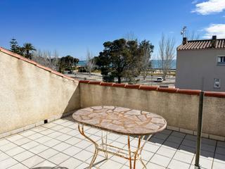 Duplex  N/a. Magnífico dúplex con vistas al mar en ampolla mar