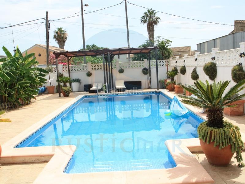 Foto 2fef2484-8ae1-4036-8a96-52015ada93f1. House in Deltebre