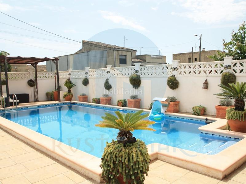 Foto aaa8dae8-0bd0-45db-a291-f9faac41087f. House in Deltebre