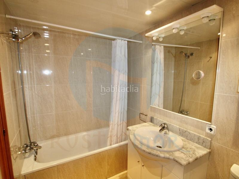 Foto aa7405de-3610-4ee9-b5ac-aebb76de2f80. Apartamento piso céntrico en lampolla en Ampolla (L´)