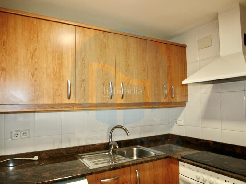 Foto fddb1598-8626-4a08-80bd-74550950225b. Apartamento piso céntrico en lampolla en Ampolla (L´)