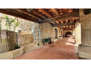 Maison à Roquetes. Masía de 1500 m2 en tortosa