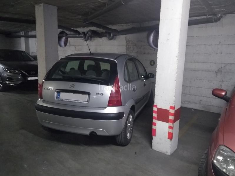 Foto 1e6b6584-624d-4cec-850d-56b9803eed0d. Car parking in Eixample Nord Girona