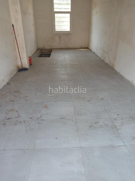 Foto c22f6ad3-285d-4cfe-81bd-67a6c685f5d2. Affitto locale commerciale in Carme - Vistalegre Girona