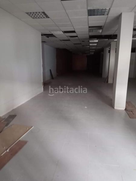 Foto b64aaa14-2138-410e-8b83-875c70bfe4bc. Location local commercial dans Eixample Sud-Migdia Girona