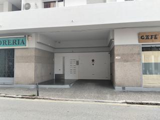 Aparcament cotxe a Eixample Nord