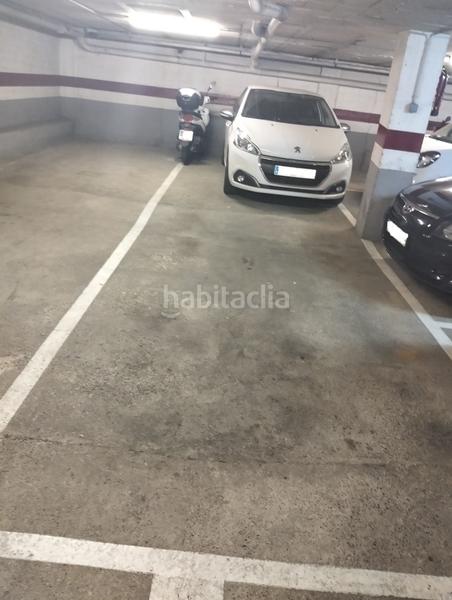 Foto a699ecc7-6ca5-4221-864b-5b352889c838. Parking coche en Eixample Nord Girona