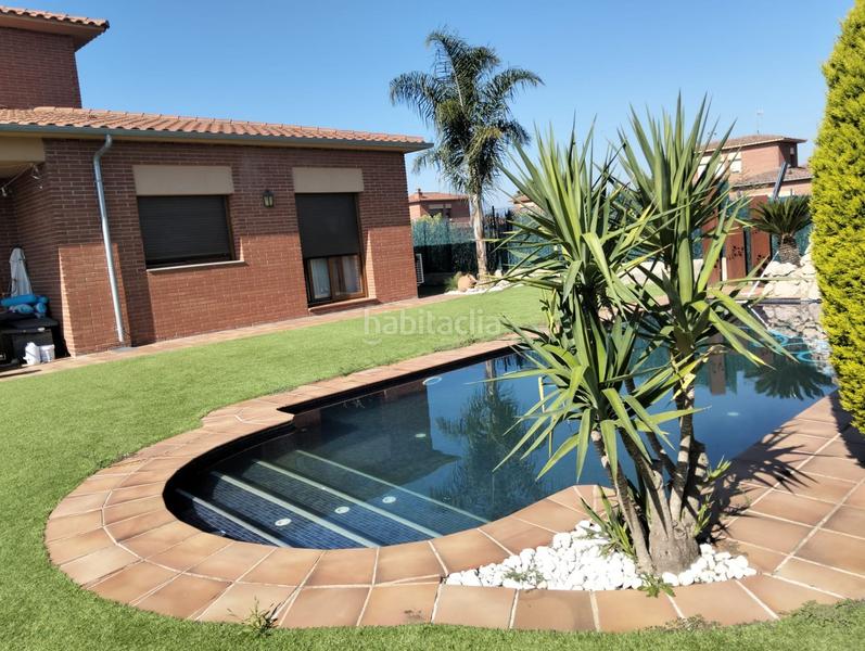 Foto 1ac7950f-c77f-4dab-9aef-b645c019750f. Casa amb calefacció piscina a Llambilles