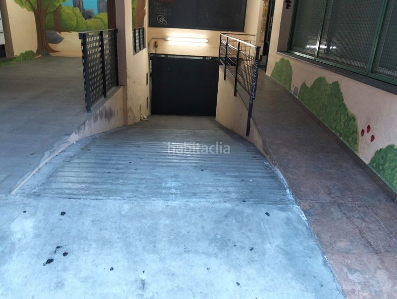 Foto 7d78be04-741b-464f-865b-6d249bf1a29a. Miete autoparkplatz in Eixample Nord Girona