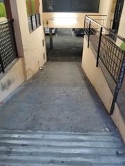 Rent Car parking in Eixample Nord