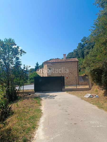 Foto 0651f317-b1b2-4f83-ae91-d77b8ea50e1b. Location maison avec chauffage parking dans Sant Aniol de Finestres