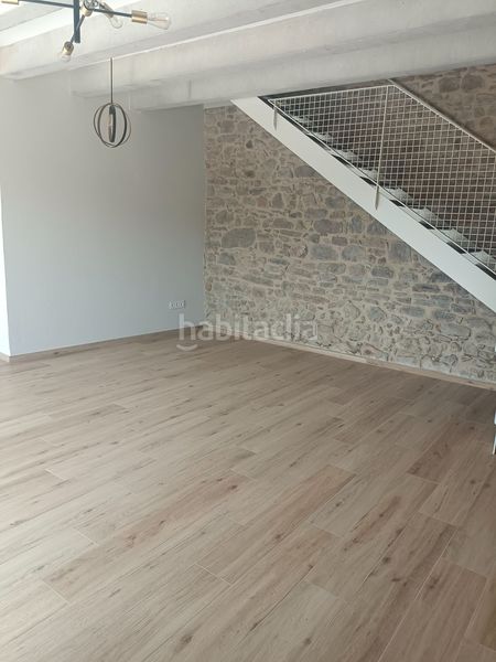 Foto e52d0c49-0869-4b09-b7fc-118d938089fb. Location maison avec chauffage parking dans Sant Aniol de Finestres