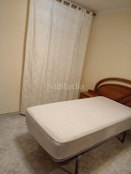 Foto 5d740c0a-fe34-4394-b908-9e89554c8955. Rent flat with heating in Eixample Sud-Migdia Girona