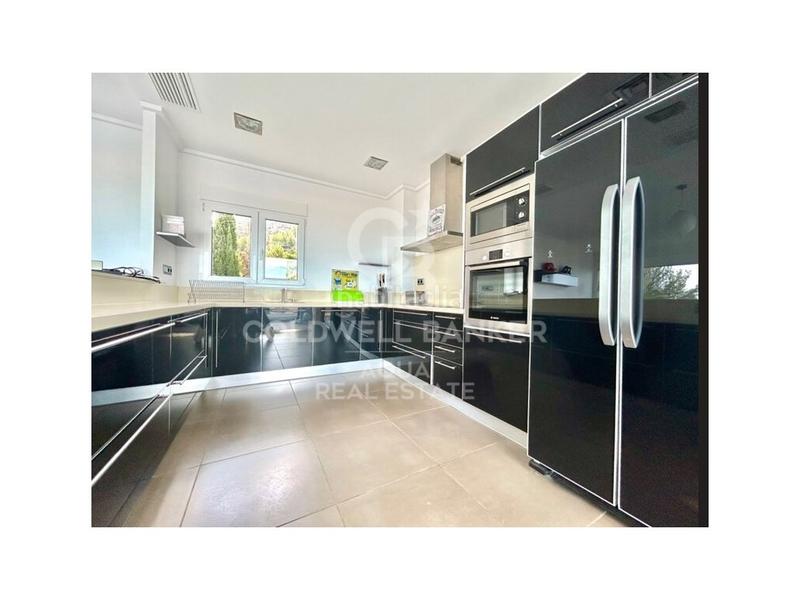 Foto 178ff578-ebe1-478f-9062-80e41b7de332. Chalet with parking pool in El Montgó Dénia