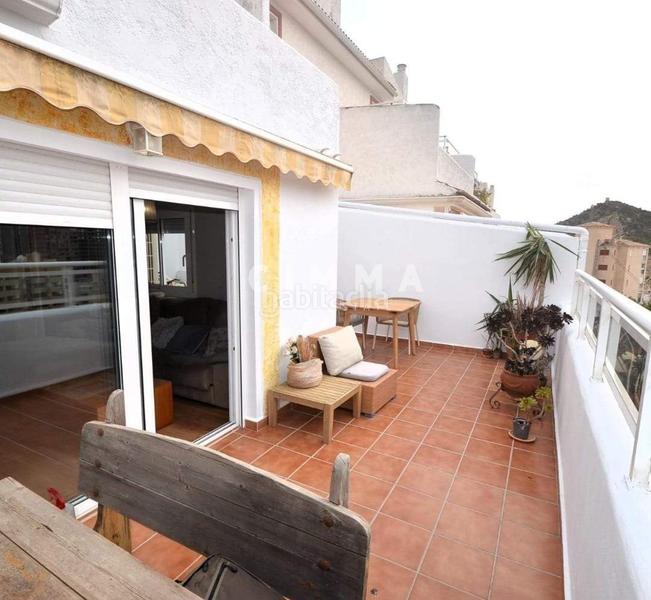 Foto ae5da65e-7531-48bb-8e95-c8807a5bd73e. Ático dúplex con vistas al mar en Playa Poniente Benidorm