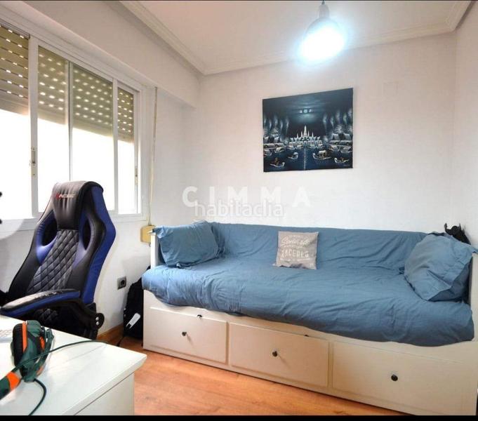 Foto de7c595a-36bf-47ce-ae91-ce3628939682. Ático dúplex con vistas al mar en Playa Poniente Benidorm