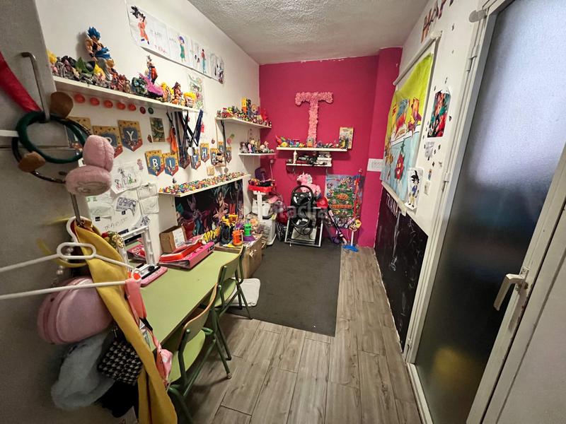 Foto 86ac4864-0a07-4cc0-bac8-51b6eb4bf4f5. Piso  luminoso en Colonia Madrid Benidorm