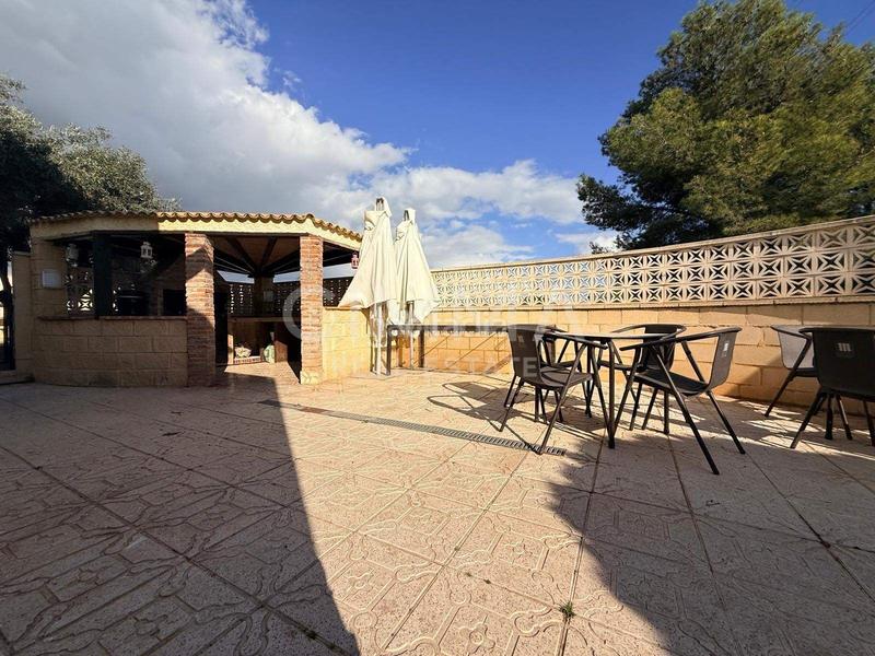 Foto 7bbab7e5-23bd-45ae-b7a0-a50848ff6769. Xalet amb aparcament a Polop