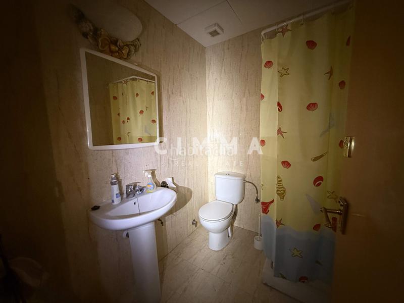 Foto 543d37e8-356d-4ba3-93c0-755452d71f76. Alquiler local comercial amplio local comercial en la nucía oportunidad única en Nucia (la)