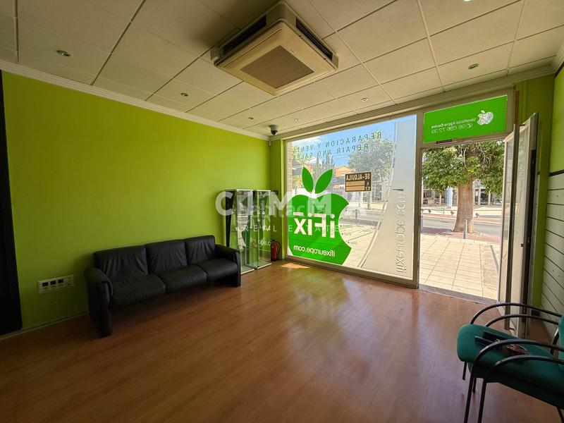 Foto b66d1879-c454-4def-9818-fc46c902e214. Alquiler local comercial amplio local comercial en la nucía oportunidad única en Nucia (la)