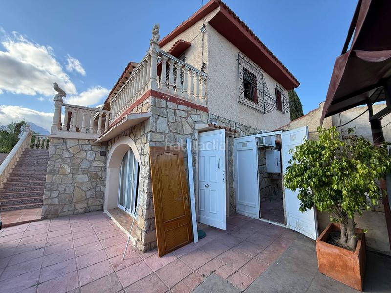 Foto 24d71de1-df41-49f0-804c-37cba06b6195. Chalet in calle del ruiseñor 28 in La Nucia Pueblo Nucia (la)