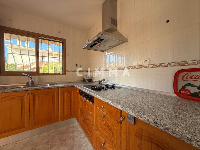 Foto 36c94bcc-195b-4fc4-9838-f5cb65bfe557. Chalet in calle del ruiseñor 28 in La Nucia Pueblo Nucia (la)