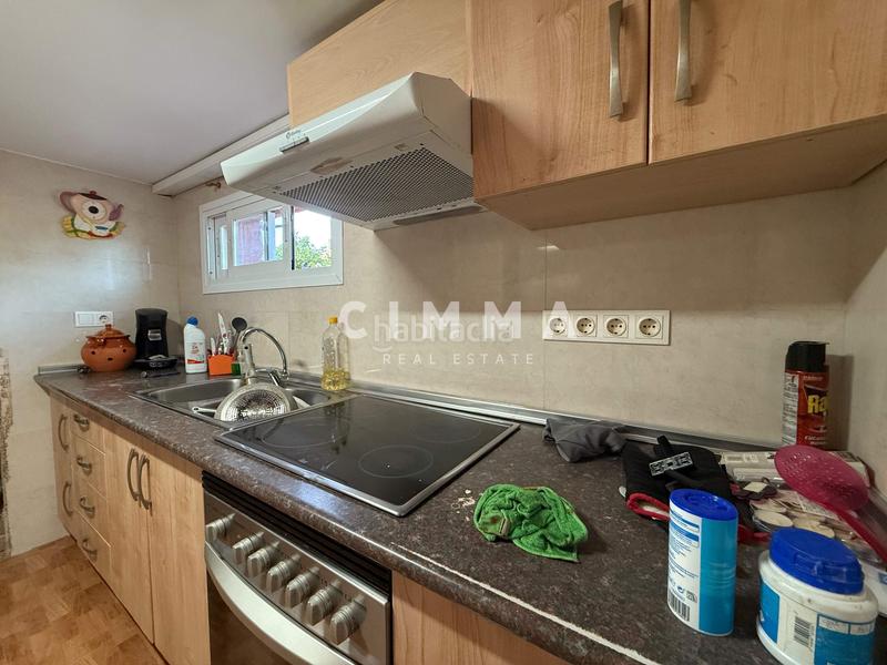 Foto 570358cc-2eaf-40f4-8ea8-47011c4e2ed9. Chalet in calle del ruiseñor 28 in La Nucia Pueblo Nucia (la)