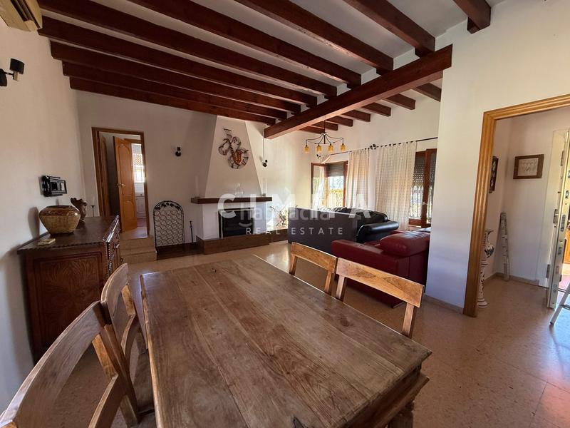 Foto 8a32e10d-04a9-4400-bd77-f668d2901f8a. Chalet in calle del ruiseñor 28 in La Nucia Pueblo Nucia (la)