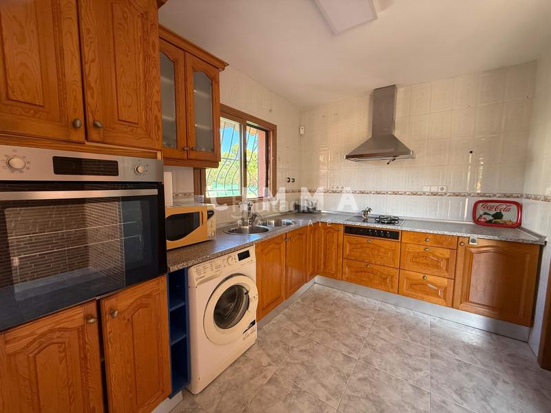 Foto 99a7233c-ae9c-4ce1-8052-8d8ae07864e4. Chalet in calle del ruiseñor 28 in La Nucia Pueblo Nucia (la)