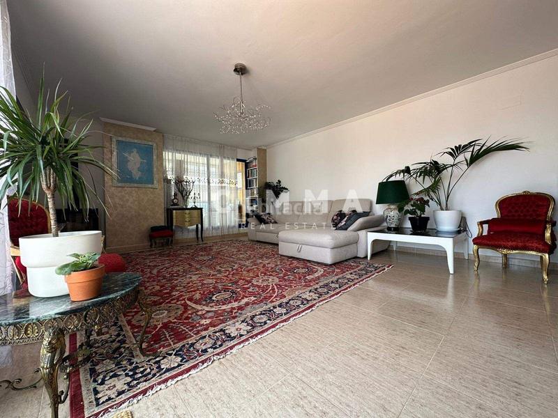 Foto 0f5428a6-75f0-4628-ae21-df5bebac88b5. Àtic amb aparcament piscina a Mirador de la Cala-Benimar Vila Joiosa (la)