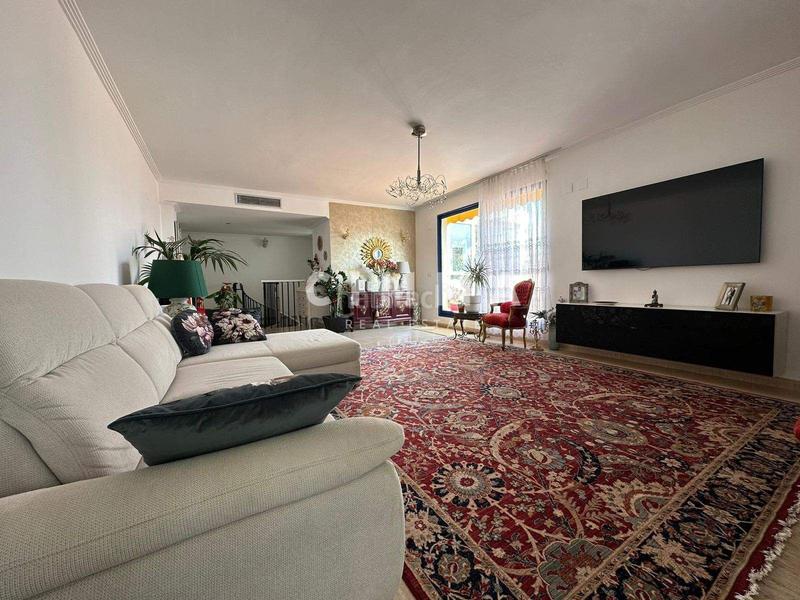 Foto 172d1b2f-34d4-49fe-b855-f4532a5b6653. Àtic amb aparcament piscina a Mirador de la Cala-Benimar Vila Joiosa (la)