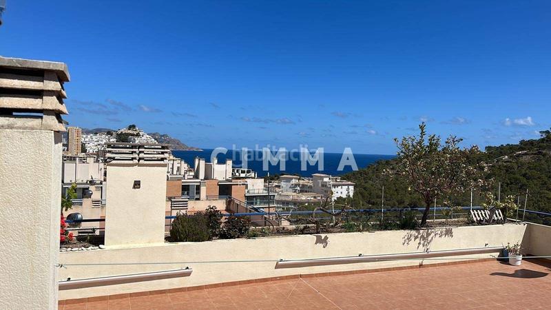 Foto 9a660498-374c-4b4b-95d8-6a25ff2a11ff. Àtic amb aparcament piscina a Mirador de la Cala-Benimar Vila Joiosa (la)