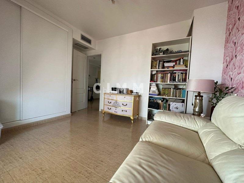 Foto ca6c7224-ee6a-498a-b7ec-f9b4426c52b5. Àtic amb aparcament piscina a Mirador de la Cala-Benimar Vila Joiosa (la)