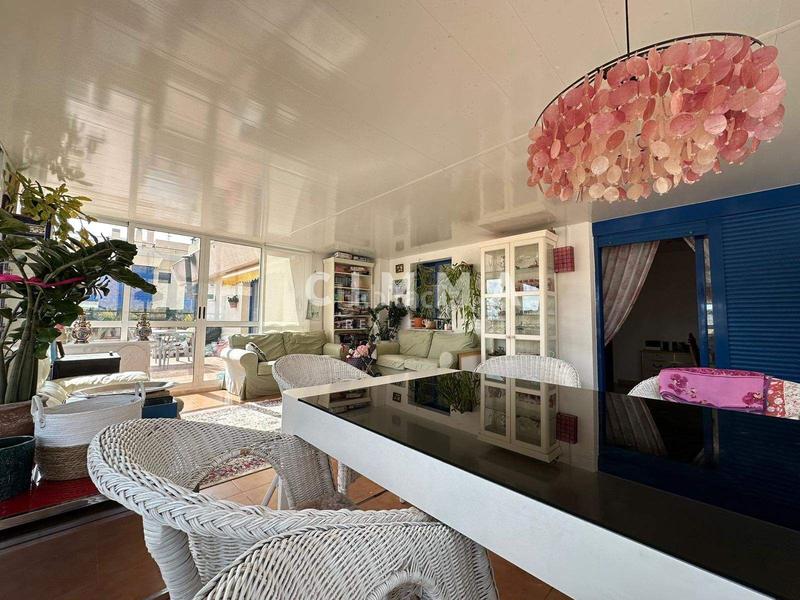 Foto cd65b359-21c7-4c7d-87db-0506d77a00c8. Àtic amb aparcament piscina a Mirador de la Cala-Benimar Vila Joiosa (la)