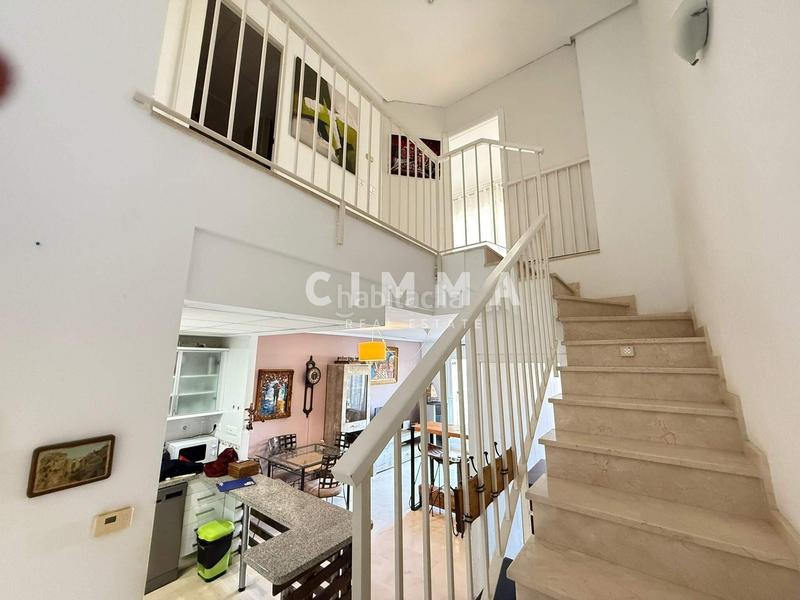 Foto ba207458-cc8b-46cc-955d-d2b1579a6f12. Duplex con parcheggio in Mascarat Altea