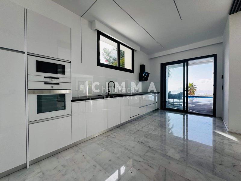 Foto 306b30f2-4b72-4696-8c1a-3eead95b5859. Chalet con parcheggio in Altea hills Altea