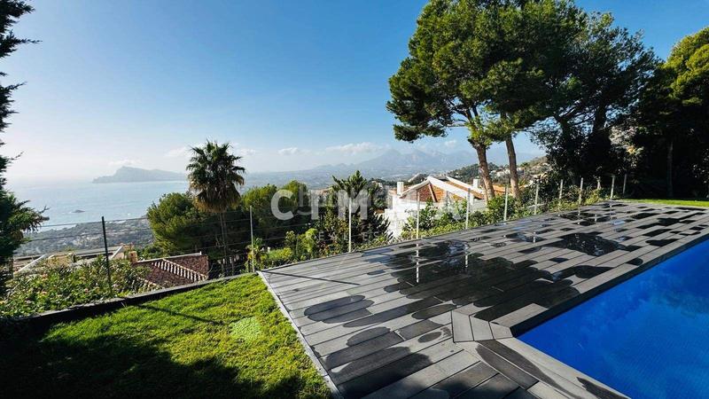 Foto aa4fd40c-9a52-442a-bedd-dfba85e2de6c. Chalet con parcheggio in Altea hills Altea