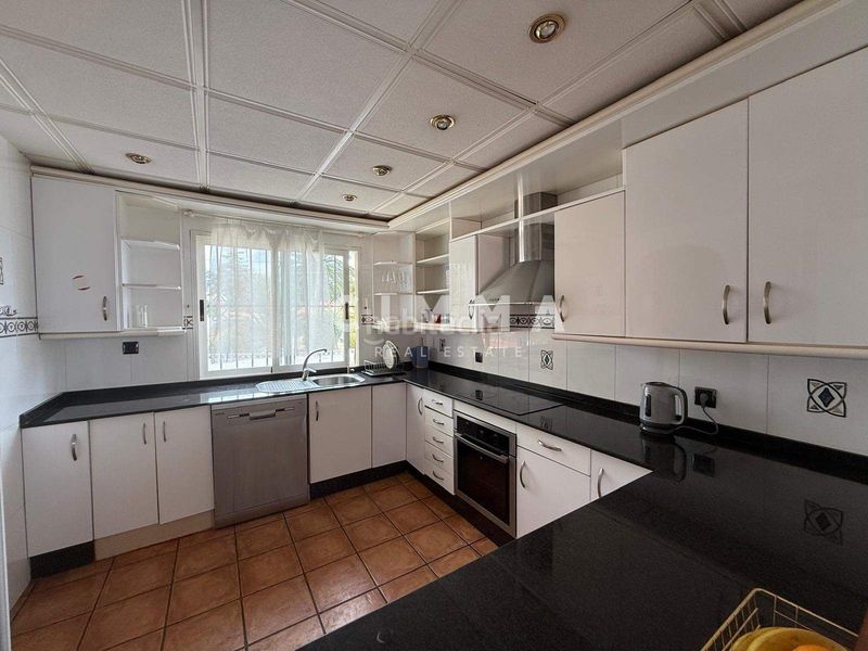 Foto 3e53e282-4545-4e71-9bd2-a0cbccf8c6b1. Xalet a La Nucia Pueblo Nucia (la)