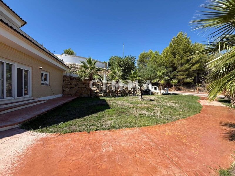 Foto c3931b5c-8d7f-48da-a60e-b4916e01c1c2. Xalet a Barranco Hondo Nucia (la)