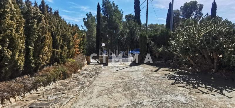 Foto 2501fb18-c88b-4b62-bd27-2469f53a0d22. Chalet with heating parking pool in Coloma Nucia (la)