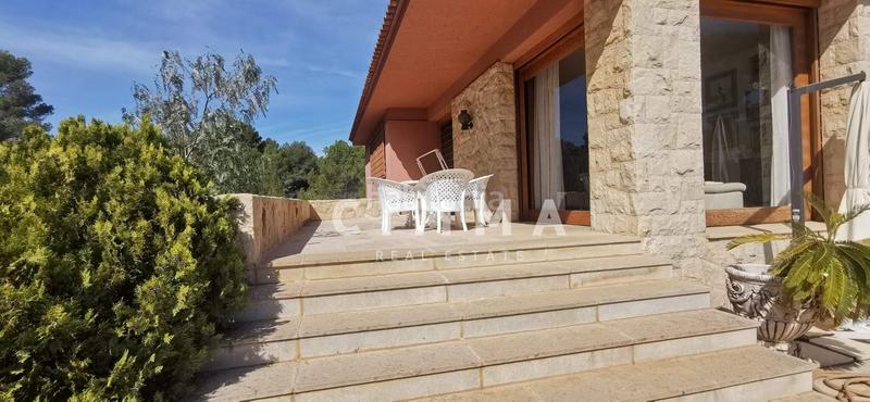 Foto 9ade4d32-231e-410b-a1c7-5a318830e5fd. Chalet with heating parking pool in Coloma Nucia (la)