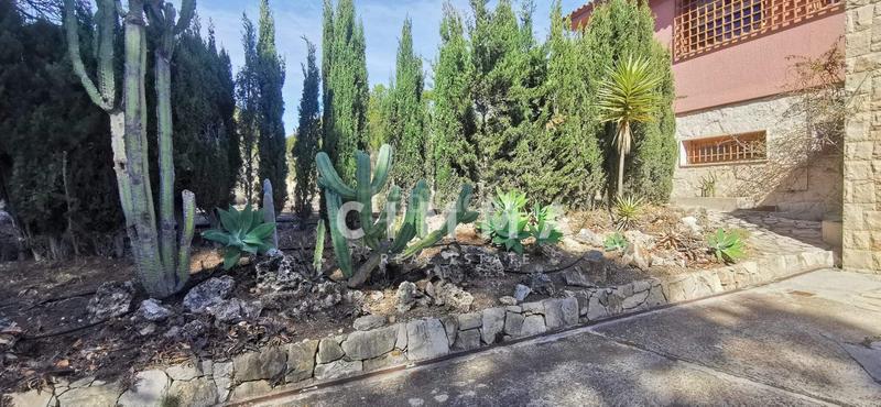 Foto ab6c3d88-a3c2-4913-85ba-b43aa4eb3a8d. Chalet with heating parking pool in Coloma Nucia (la)