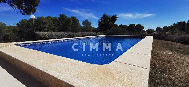 Foto b70b380c-8e7f-4a20-92f2-db9337624b99. Chalet with heating parking pool in Coloma Nucia (la)